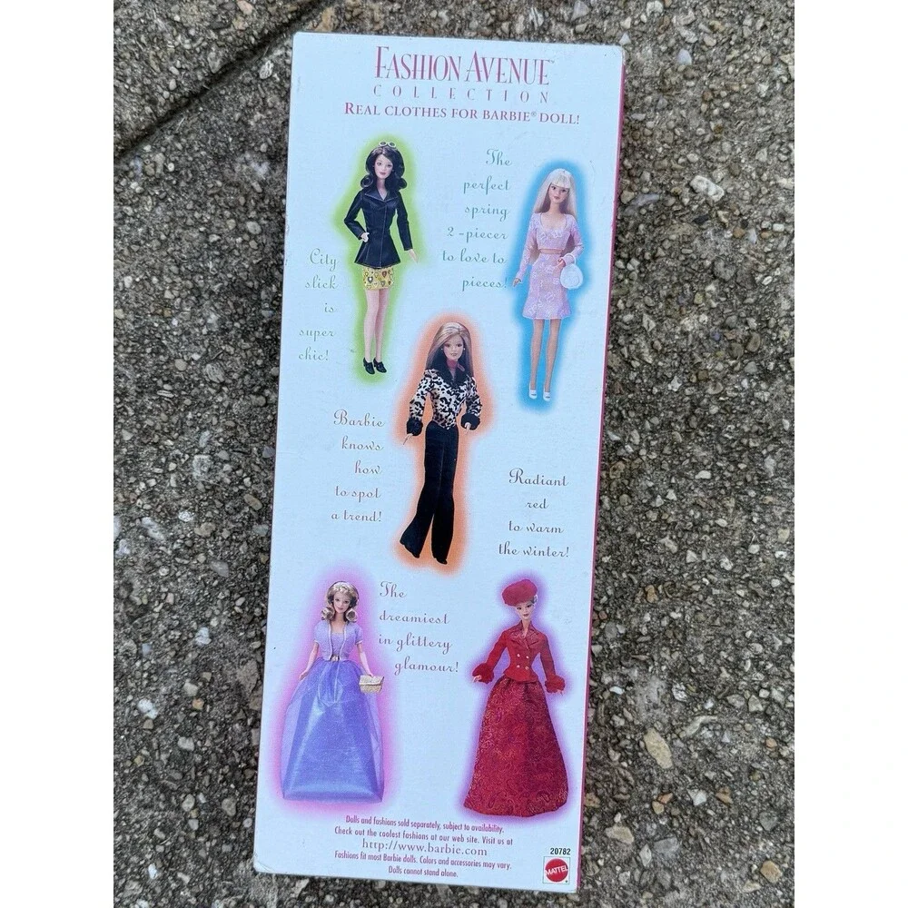 1998 Mattel Kay Bee Special Edition Fashion Avenue Barbie Doll 20782 NRFB